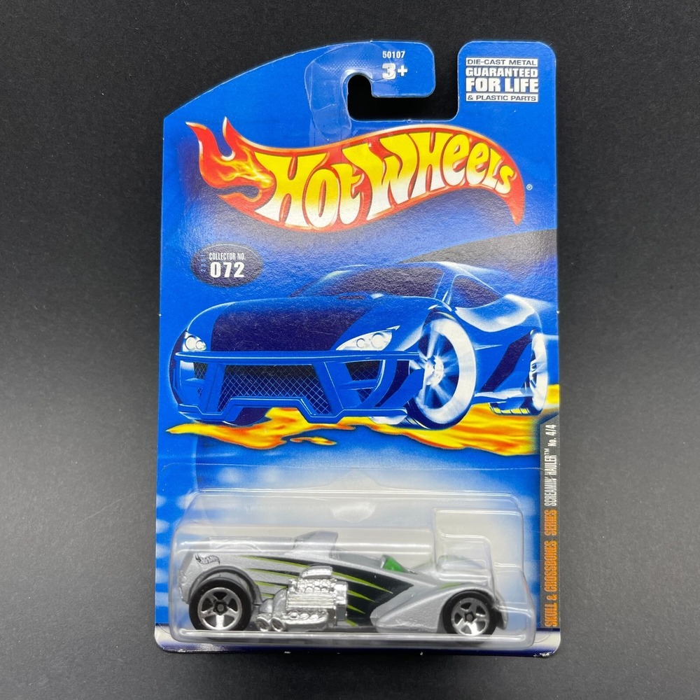 Hot Wheels Skull & Crossbones Screamin Hauler Truck Silver Diecast‎ 1/64 #072